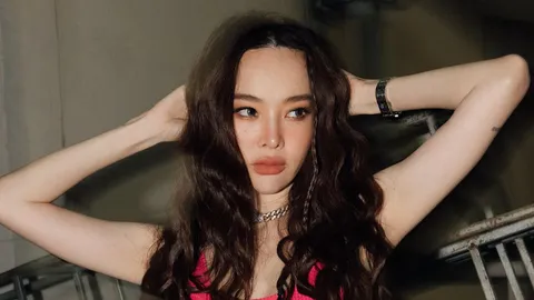 “ปุ้มปุ้ย” ถอยรถปอร์เช่ คาเยนน์ป้ายแดงเปย์ “กวินท์” ตามสโลแกนผู้ชายต้องอิ่ม