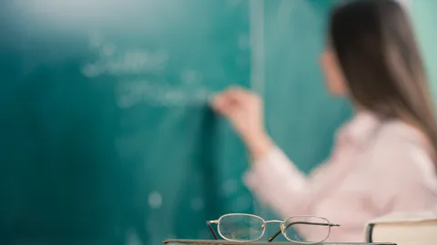 จ่อดึงครูเกษียณอายุ 3 หมื่นคน ร่วมพัฒนากำลังคนของประเทศ รับสังคมสูงอายุ