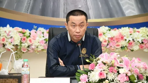 "ศักดิ์สยาม" ไม่กังวลปมศาลสั่งหยุดปฏิบัติหน้าที่ เตรียมคำชี้แจงรอแล้ว