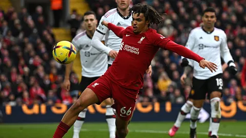 อย่างแสบ "เทรนต์" ตอกกลับใส่ "แมนยูฯ" ทบต้นทบดอก หลังเกม "ลิเวอร์พูล" ถล่มผีเละ 7-0 