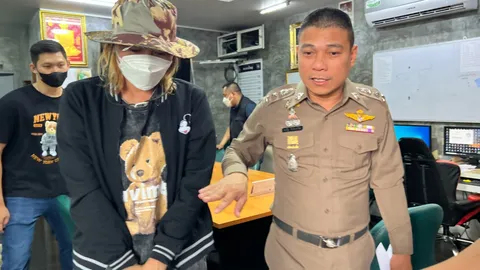 รวบสาวสองเข้าห้องน้ำหญิง มือยาว ยื่นล้วงเงินในกระเป๋าเหยื่อ 4 หมื่น