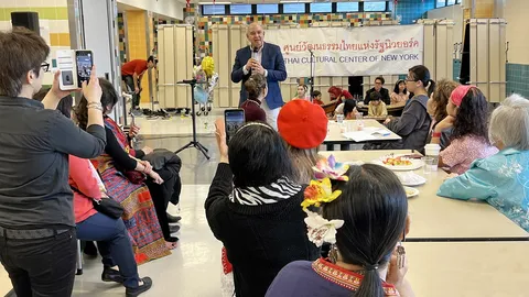 "ฟาบิโอ จินดา กสญ." เปิดศูนย์การเรียนการสอนวัฒนธรรมแห่งรัฐนิวยอร์ก