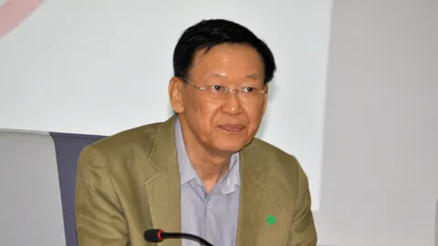 เลือกตั้ง 2566 : “นิโรธ” ย้ายซบพรรคลุงตู่ ไม่กระทบ พปชร. ไม่ทราบ “สมศักดิ์” จ่อหนีพรรค