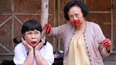 “ตุ๊กกี้” ย้อนวัยปะทะตำนานปอบ “แม่หน่อย” ใน “ครูเพ็ญศรีกับเลดี้ปอบ”