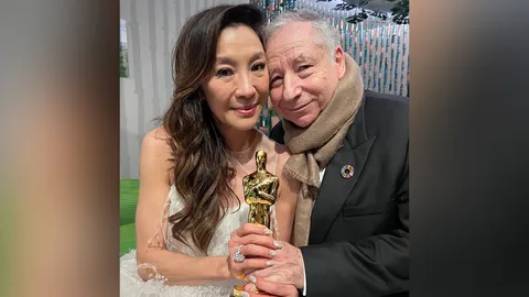 อดีต CEO ทีมแข่งรถ F1โพสต์ภาพคู่หวานฉ่ำ อวยยศ “มิเชล โหย่ว” เจ้าของรางวัล “ออสการ์”