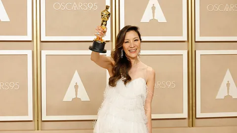 ซือเจ๊ฯ ทะลุออสการ์พิชิต 7 รางวัล "มิเชล โหย่ว" สร้างประวัติศาสตร์คว้าดารานำหญิง
