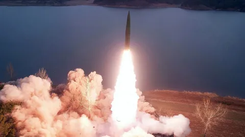 เกาหลีเหนือ ซ้อมยิงขีปนาวุธอีก 2 ลูก ยัวะเกาหลีใต้-สหรัฐฯซ้อมรบ