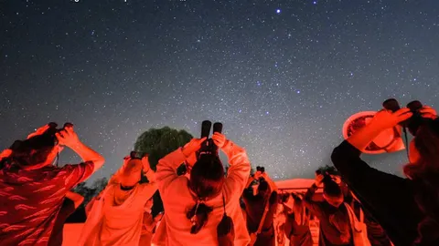 ททท.อุบลฯ และ สดร.ชวนร่วมมหกรรมท่องเที่ยวดูดาวกับปาร์ตี้ฟ้ามืดที่ผาแต้ม