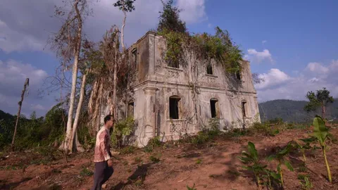 แห่ดูบ้าน เจ้าเมืองระนอง คนที่ 3 สร้างแบบชิโน-โปรตุกีส ทิ้งร้างนับ100ปี 