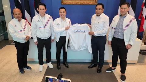 เลือกตั้ง 2566 : “เกรียงไกร" ย้ายซบ รทสช.หลัง เพื่อไทย เบี้ยว ไม่ส่งลง 