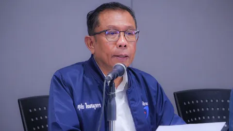 ภูมิใจไทย เมิน “ชูวิทย์” โยงภาพกอด “อนุทิน-บิ๊กตู่” เทียบ “เนวิน-ทักษิณ”