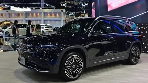 อย่างแรง MOTOR SHOW 2023 รถยนต์ไฟฟ้า EQB 70 คัน ถูกจองหมดเกลี้ยงอย่างเร็ว 