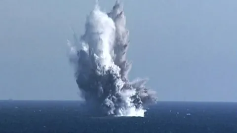 สะพรึง เกาหลีเหนือทดสอบโดรนโจมตีใต้น้ำนิวเคลียร์ โวก่อสึนามิกัมมันตรังสี 