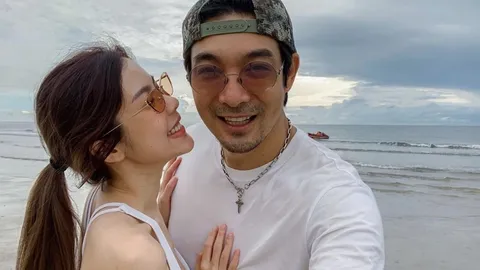 ปิดฉากรักต่างวัย 21 ปี โอ๊ต วรวุฒิ ประกาศเลิก จีน่า เหลือแค่หน้าที่พ่อแม่ให้ลูก