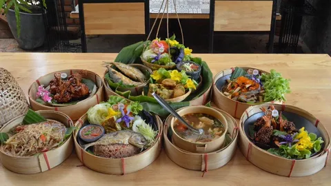 ข้าว เข่ง เบนโตะสไตล์ไทย