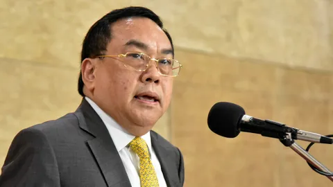 ด่วน "ส.ว.อุปกิต" เข้ามอบตัว เจอข้อหาสมคบค้ายาฯ-อาชญากรรมข้ามชาติ