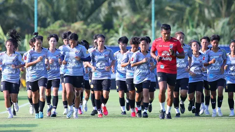 บอลหญิง "ทีมชาติไทย" ซ้อมครั้งแรก ก่อนลุยคัดโอลิมปิก "ธวันรัตน์" หวังเรียนรู้จากรุ่นพี่