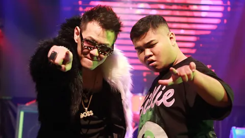 ครูเพ็ญศรีกับเลดี้ปอบ EP.8 “แวนโก๊ะ” เปิดฉากฟีตแร็ปเปอร์ตัวจริง “ฟิต มิตร ด้าม”