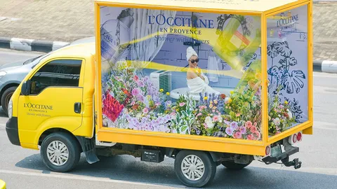 นิยามใหม่แห่งการอาบน้ำสุดเลอค่า ที่รังสรรค์จากดอกไม้ทั่วทุกมุมโลก