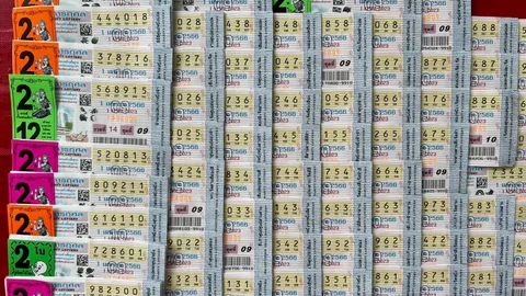 รวมเลขเด็ด 1/4/66 หวยงวดล่าสุด ลุ้นบ่ายนี้ ใครจะรวย ถูกรางวัลที่ 1 