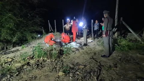 สลด พ่อเฒ่าวัย 95 เผากอไผ่ ลมโหมใส่ไฟลามไหม้เสื้อผ้าคลอกดับ