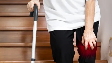 เรื่องเล่า “ข้อเข่าเสื่อม” “ศัตรู” ของ “ส.ว.” ไทย