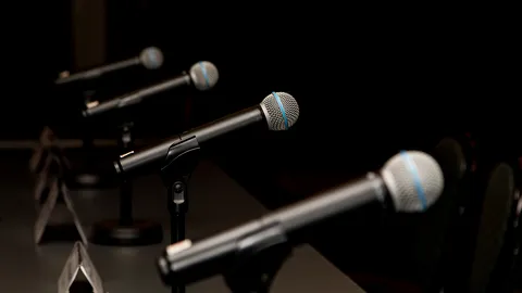 การดีเบตวัดกึ๋นผู้นำประเทศ