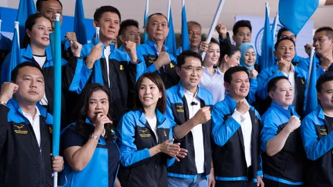 เลือกตั้ง 66: "เฉลิมชัย-จิตภัสร์" นำทัพ "ปักธงชัย ปชป.นำชัยชนะทั่วกทม."