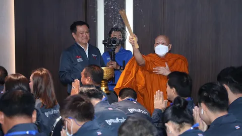 เลือกตั้ง 2566 : "ภูมิใจไทย" ทำบุญครบ 15 ปี วันดี เปิดตัวผู้สมัคร 400 เขต