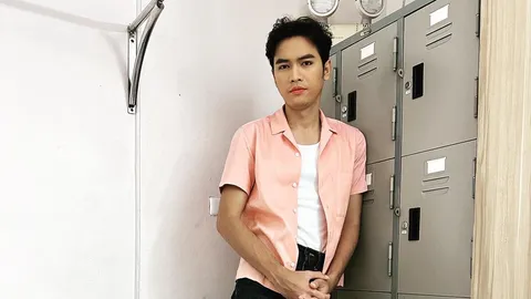 โจอี้ ภูวศิษฐ์ เจอเงินปาหน้าจนเป็นแผลในใจ ถึงเป็นนักร้องแต่ก็มีศักดิ์ศรี