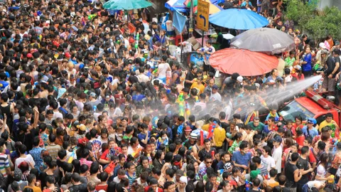 เล่นน้ำสงกรานต์ 2566 - 40 จุดใหญ่ ทั่วไทยใกล้ที่ไหน ไปที่นั่น