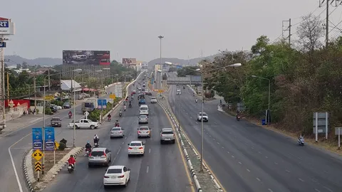 ติดแล้วจ้า "นครสวรรค์" การจราจรเส้นทางสู่ภาคเหนือ เริ่มมีปริมาณรถมาก (คลิป)