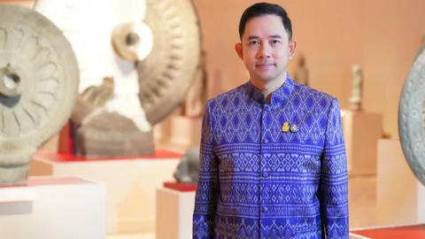 วธ. เปิดเกาะรัตนโกสินทร์ 241 ปี ให้ชมแหล่งเรียนรู้ 21 แห่งใต้ร่มพระบารมี