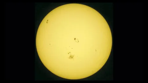 ยืนยันดวงอาทิตย์เป็นดาวฤกษ์ธรรมดา