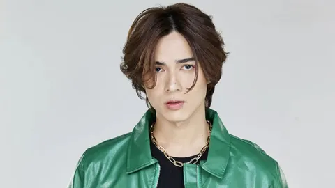 "แน็ก ชาลี" คัมแบ็กรับงาน หลังลุกขึ้นมาปรับโฉม สลับได้ท้ังหล่อทั้งตลกอิ่มตัวงานแสดง (คลิป)