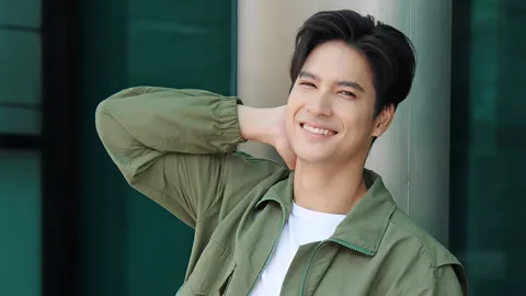 “ไมค์ ภัทรเดช” หลงเสน่ห์ “วงการบันเทิง” ถึงขั้นเรียนเขียนบทอนาคตอยากเป็นผู้จัด