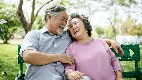 ผส.ปรับ พ.ร.บ.ผู้สูงอายุเพิ่มสิทธิ-บริการ