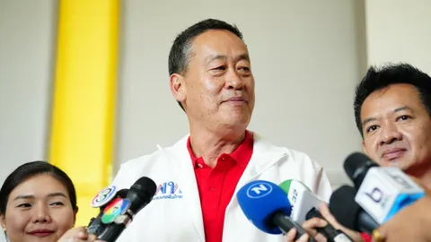 เลือกตั้ง 66 : “เศรษฐา” ฟาดกลับคนพูดเลอะเทอะ ยันเพื่อไทยไม่มีแตกคอนโยบายแจกเงินหมื่น