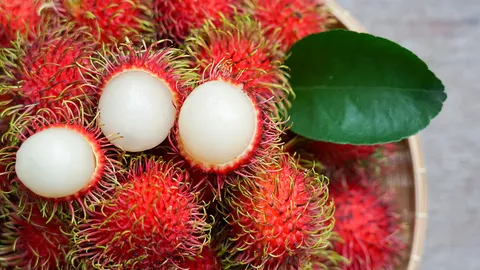 ไม่ใช้สารเร่งสีผลเงาะ