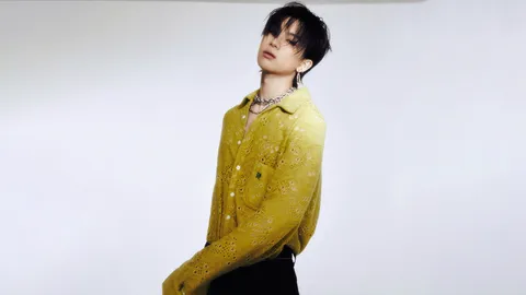 "ไทแทน" ปล่อยของโชว์สกิลดนตรีรอบด้าน 1st EP “Your Call” "ลิซ่า-มินนี่" ส่งรถกาแฟเป็นกำลังใจ