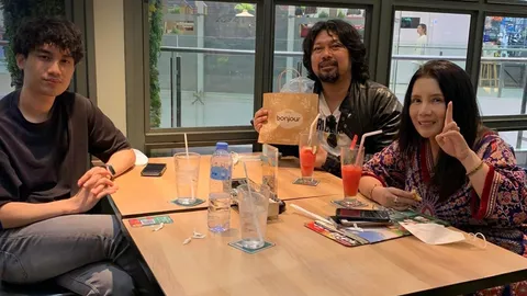 โซเชียลแตก เสก โลโซ ลงภาพพ่อแม่ลูก ที่หลายคนรอคอย 