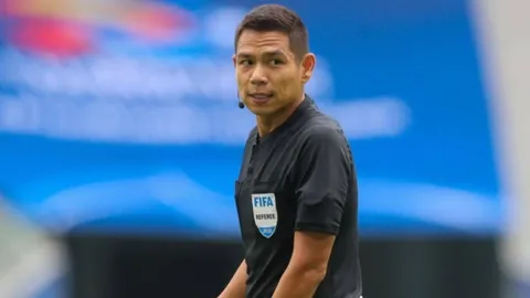 ฟีฟ่า ส่งหนังสือขอตัว "ศิวกร ภูอุดม" ทำหน้าที่ในฟุตบอล U20 ชิงแชมป์โลกที่ อาร์เจนตินา