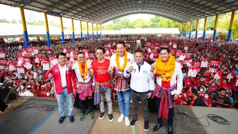 เพื่อไทย บุก "บุรีรัมย์" เน้นนโยบาย เติมเงินครอบครัว 2 หมื่น ทุกเดือน
