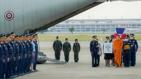 ผบ.ทอ. รับร่าง "ครูการบิน" พร้อมปูนบำเหน็จ 7 ขั้น พระราชทานยศ พล.อ.ต. (คลิป)