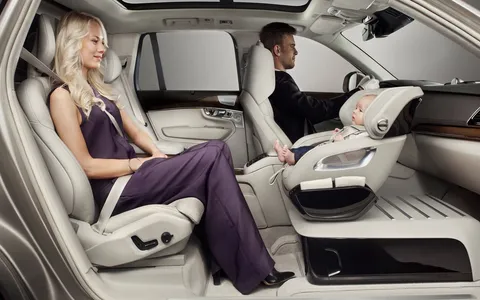 ปลอดภัยไร้ฝุ่นพิษ VOLVO ฟุ้ง ระบบกรองอากาศในห้องโดยสารเจ๋งสุด ป้องกัน PM 2.5 