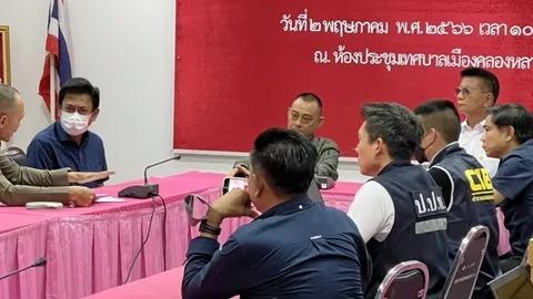 แจ้งข้อหา “เอกพจน์ ปานแย้ม" นายก ทม.คลองหลวง รีด 3 ล้านค่าถมดิน 