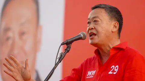 เลือกตั้ง 66 : เพื่อไทยปราศรัยจันทบุรี ไม่อยากได้ “ประยุทธ์” ต้องแลนด์สไลด์