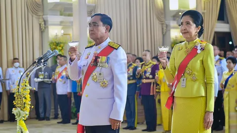 นายกฯ นํากล่าวถวายพระพร งานสโมสรสันนิบาต "ฉัตรมงคล"