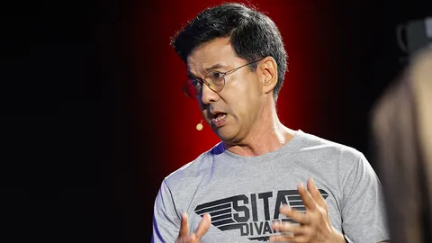 จี้ถามลุงตู่อยู่ต่อแก้ใต้ต่างจากเดิมอย่างไร - ศิธา ท้า 2 ลุง ลงพื้นที่แบบไร้กำลังรักษา