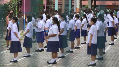 นายกฯ กำชับ ศธ. กับ สธ. ร่วมวางแผน ป้องกันโควิด-19 ในโรงเรียนช่วงเปิดเทอม